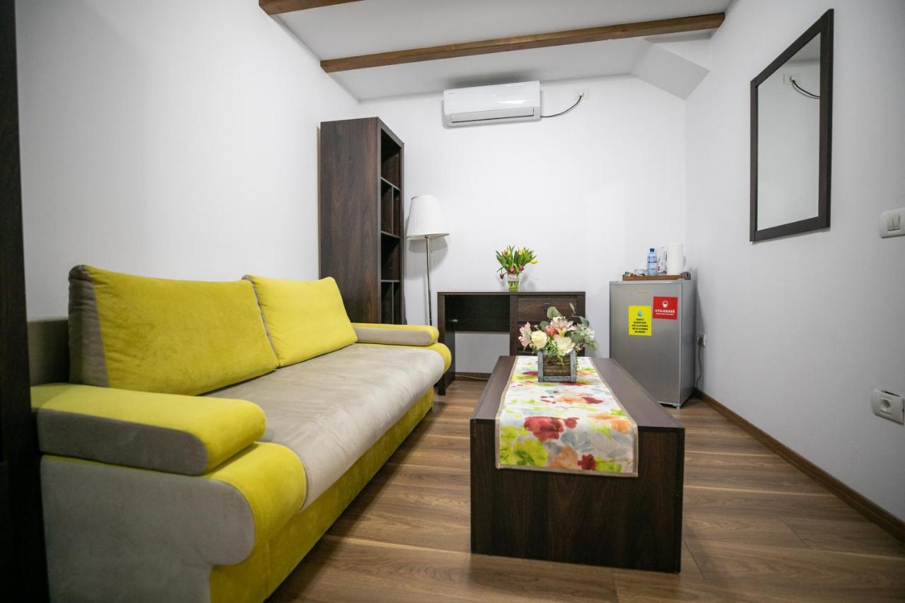 Crema Residence Alba Iulia Exterior photo