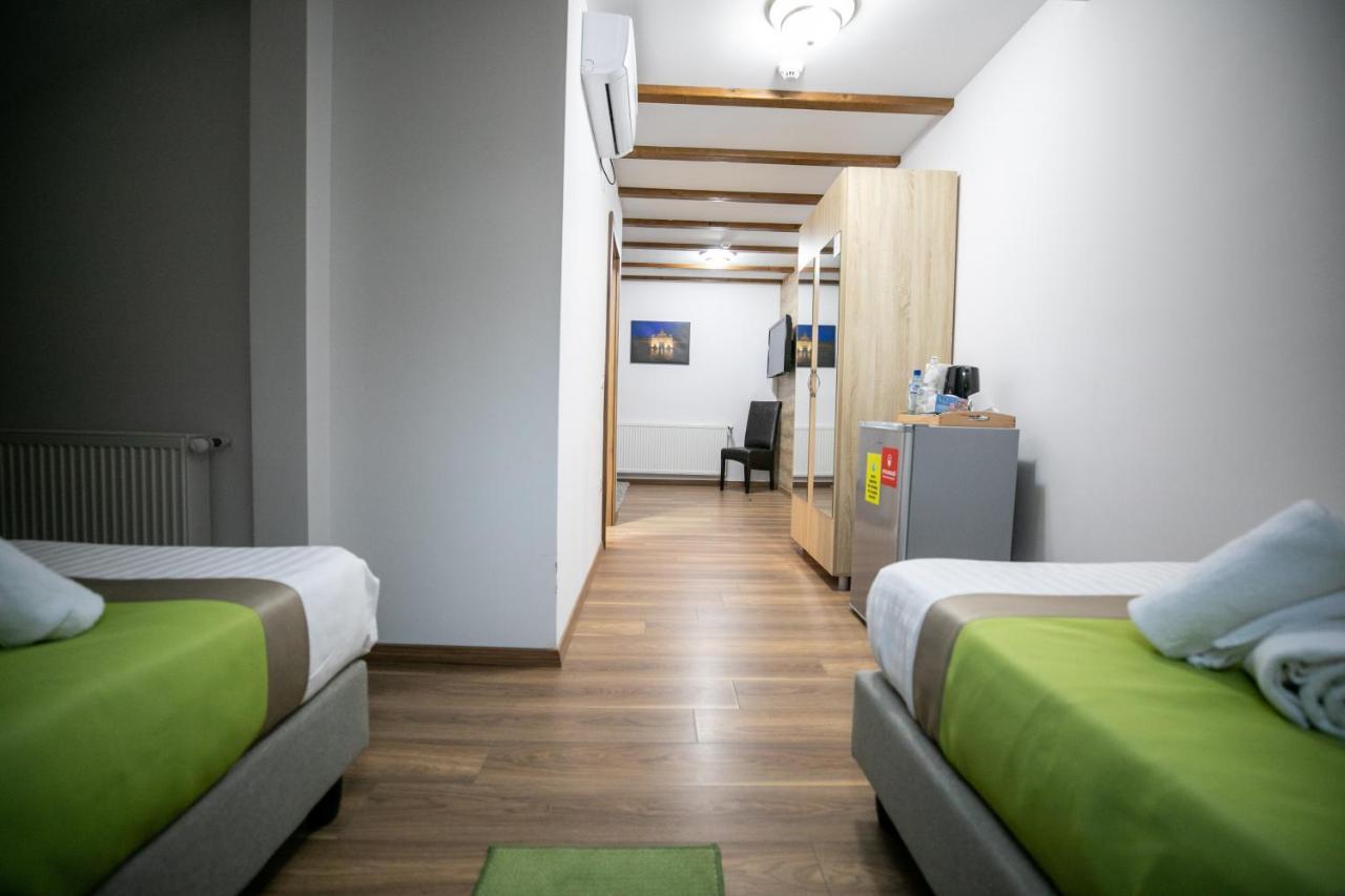 Crema Residence Alba Iulia Exterior photo