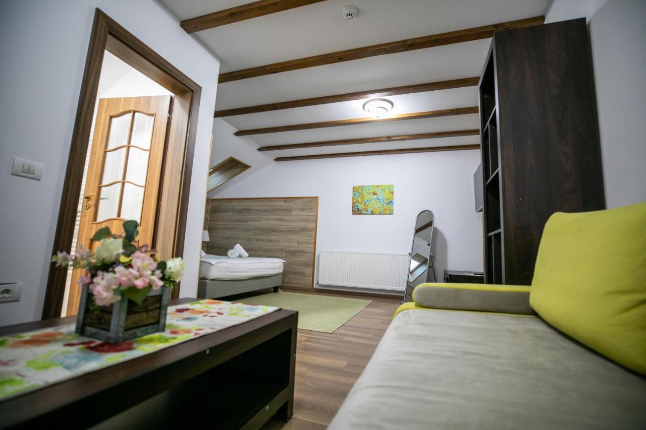 Crema Residence Alba Iulia Exterior photo