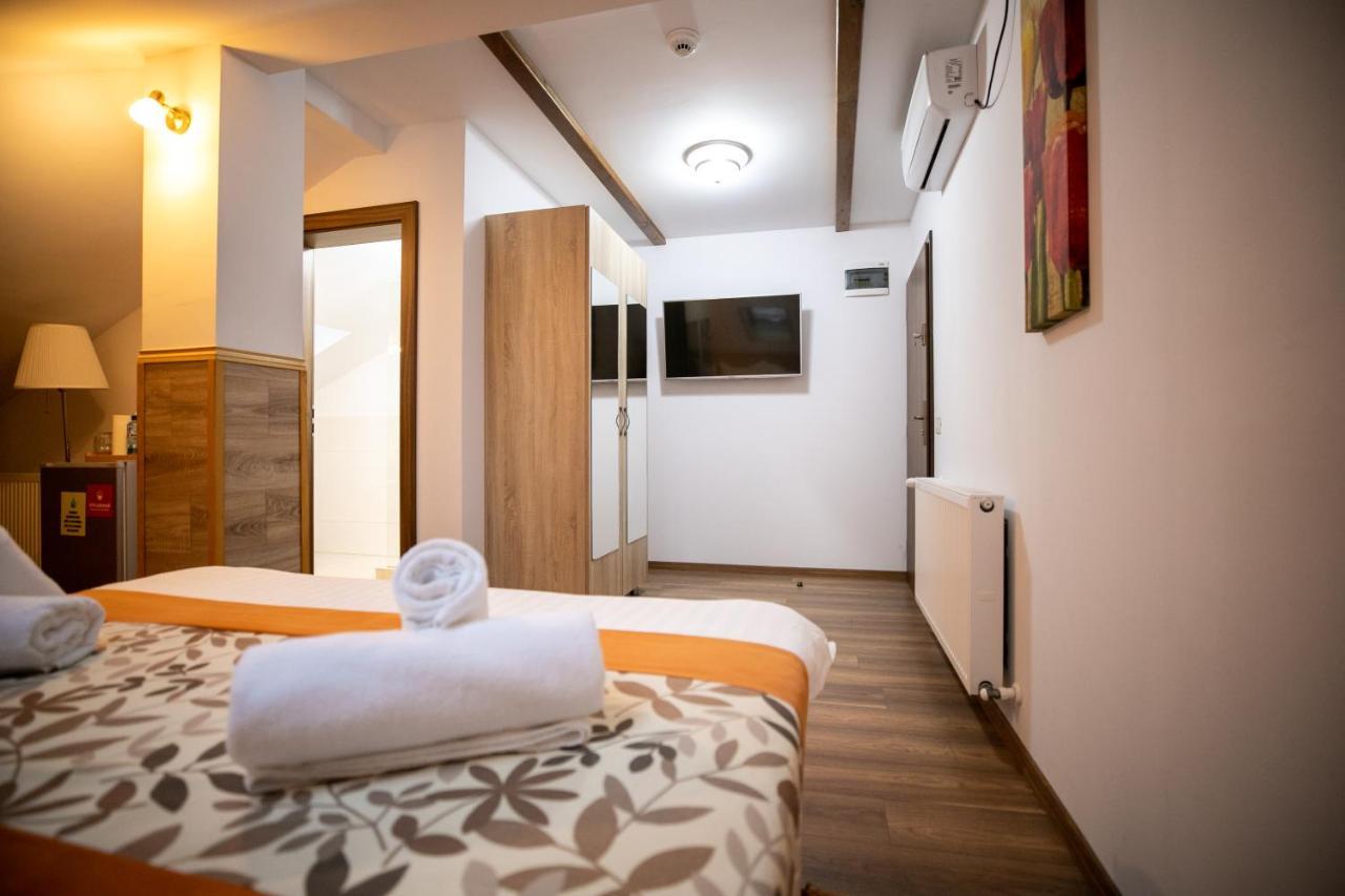 Crema Residence Alba Iulia Exterior photo