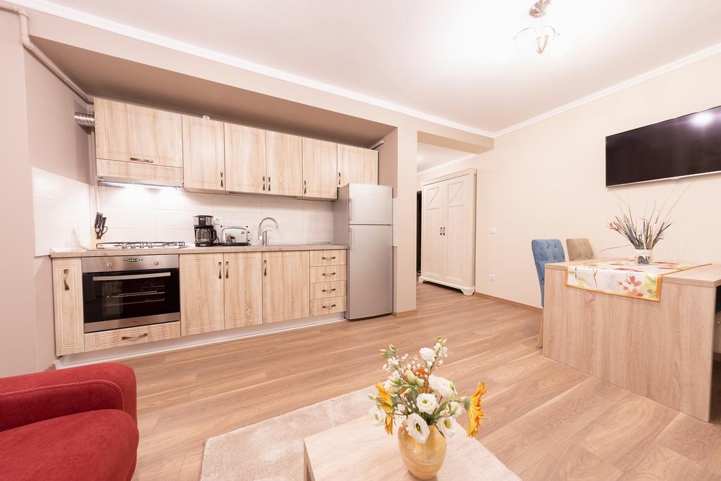 Crema Residence Alba Iulia Exterior photo