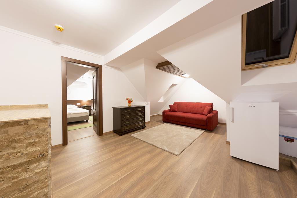 Crema Residence Alba Iulia Exterior photo
