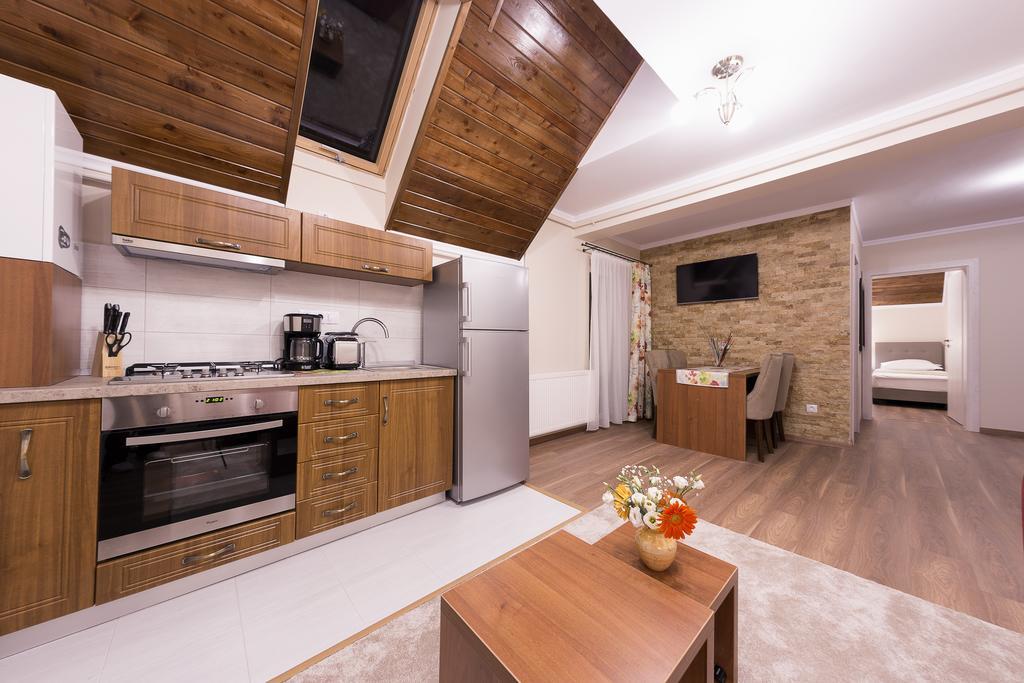Crema Residence Alba Iulia Exterior photo