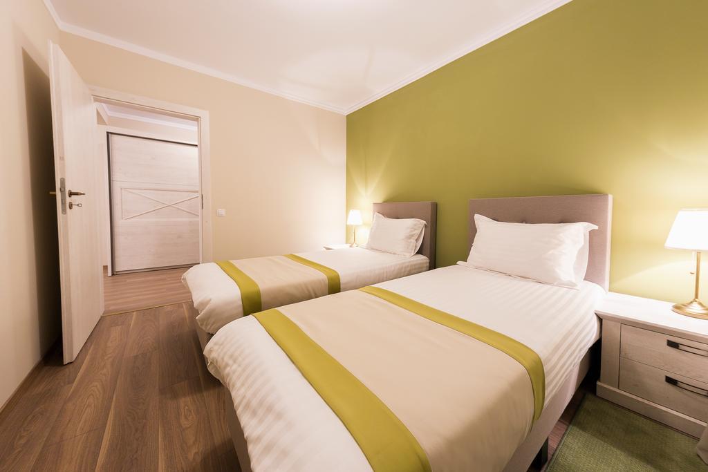 Crema Residence Alba Iulia Exterior photo