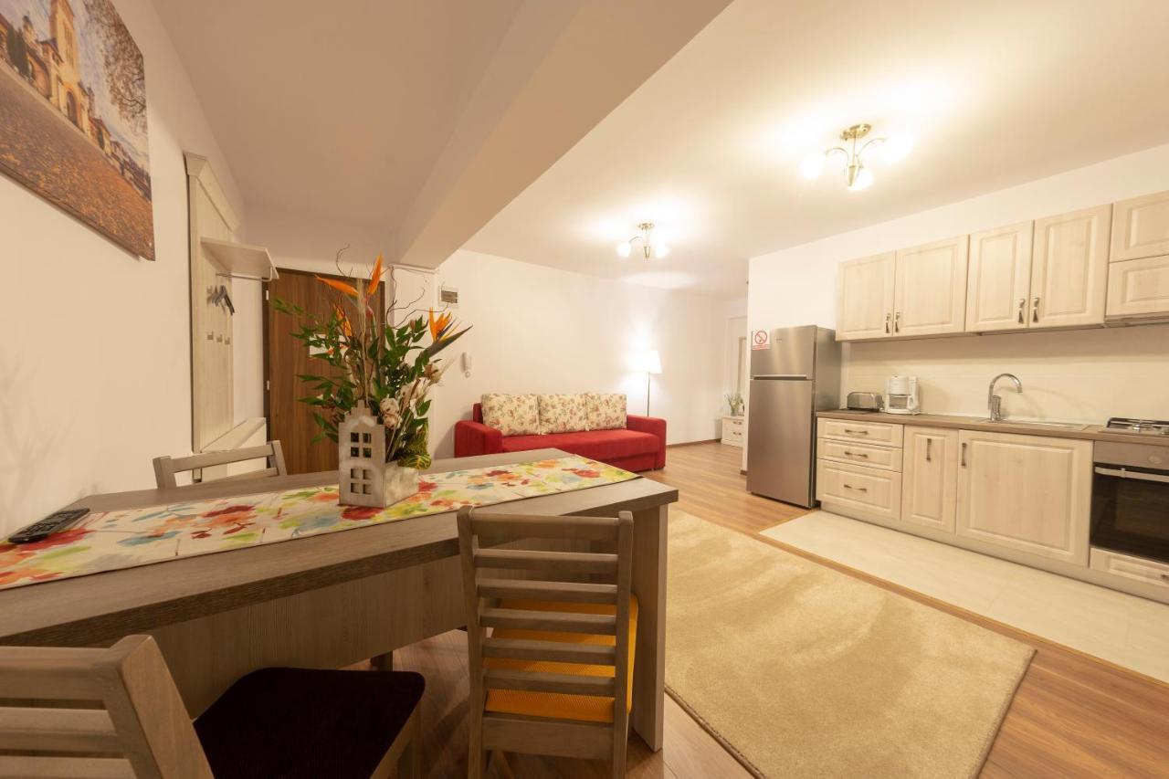 Crema Residence Alba Iulia Exterior photo